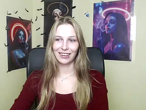Snapshot of StrangerGi chatting on May 20, 2026, 7:55 pm StrangerGi online show from May 20, 2026, 7:55 pm