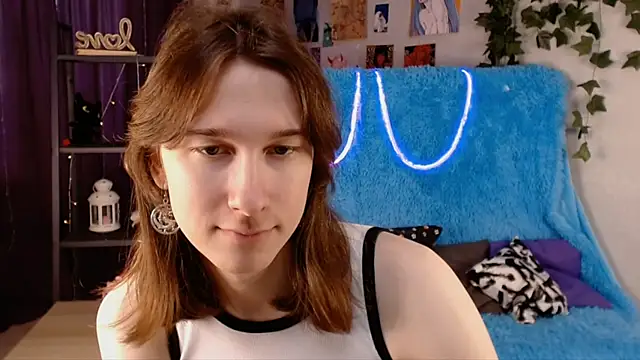 Hermione Reid online show from January 23, 2025, 7:32 am