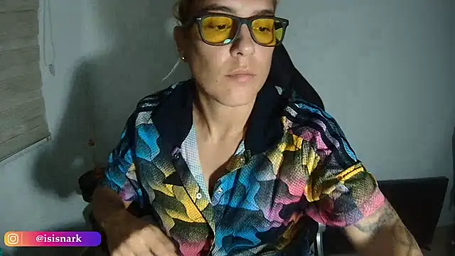 Isis69  online show from November 5, 2025, 11:52 pm