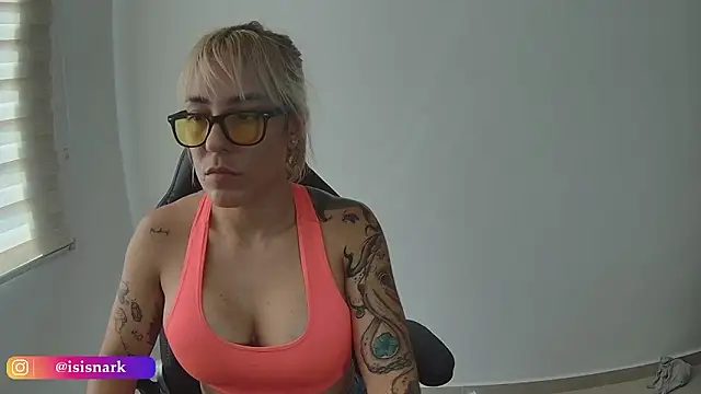 Isis69  online show from February 9, 2026, 3:10 pm