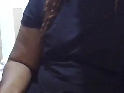 Bootiq online show from April 16, 2026, 9:39 pm