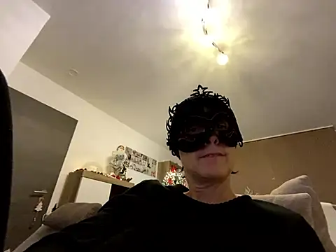 Snapshot of Marilou1983 chatting on January 8, 2026, 9:21 pm Marilou1983 online show from January 8, 2026, 9:21 pm