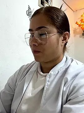 Sweet  Nurse1 online show from January 13, 2026, 1:48 pm