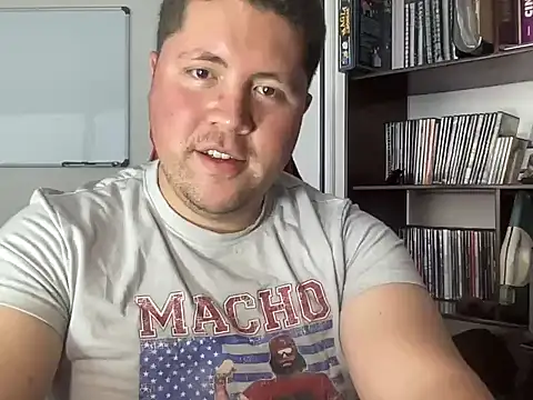 extremeprofesor online show from June 24, 2026, 9:01 pm