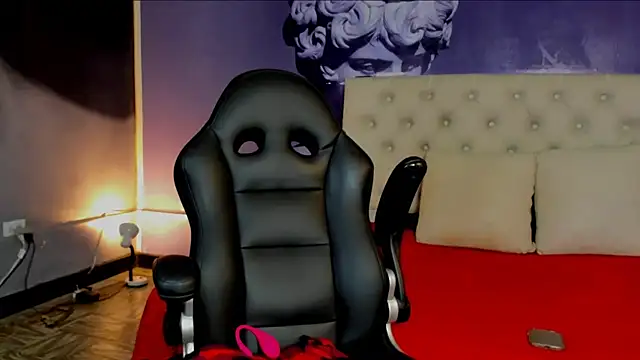 lola red95 online show from February 26, 2025, 2:16 pm