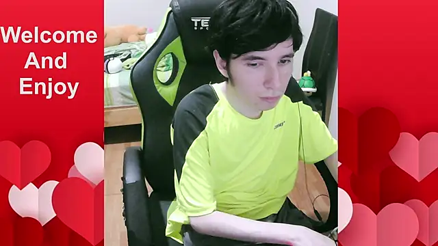 Twink martinboy online show from July 15, 2026, 2:51 am