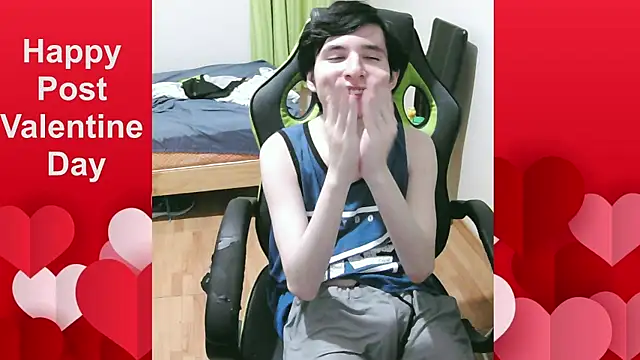 Snapshot of Twink_martinboy chatting on February 15, 2026, 5:52 am Twink martinboy online show from February 15, 2026, 5:52 am