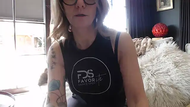 godinflower online show from March 19, 2026, 1:44 pm