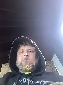 rocket8669 online show from February 2, 2026, 9:14 pm