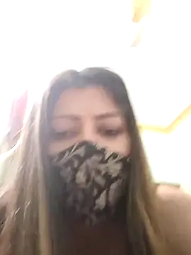 SANAYA ROY online show from March 13, 2025, 10:05 am