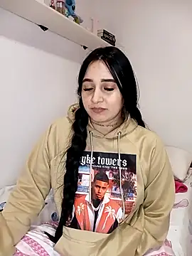 Snapshot of Juanamd1 chatting on February 25, 2025, 11:21 am Juanamd1 online show from February 25, 2025, 11:21 am