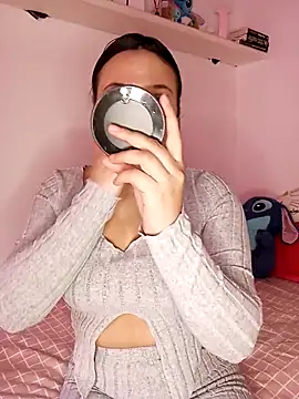 Snapshot of Juanamd1 chatting on March 6, 2025, 8:41 am Juanamd1 online show from March 6, 2025, 8:41 am