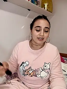 Snapshot of Juanamd1 chatting on February 21, 2025, 11:01 am Juanamd1 online show from February 21, 2025, 11:01 am