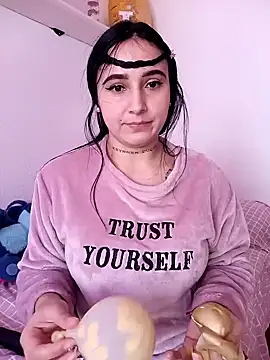 Snapshot of Juanamd1 chatting on February 5, 2025, 12:06 pm Juanamd1 online show from February 5, 2025, 12:06 pm