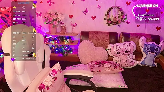 Miss SweetPeach online show from February 10, 2026, 9:25 pm