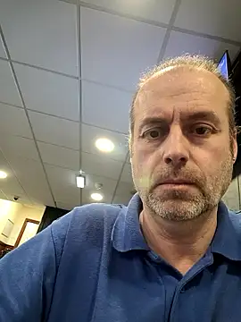 Snapshot of JulianJ50 chatting on March 13, 2026, 9:31 pm JulianJ50 online show from March 13, 2026, 9:31 pm