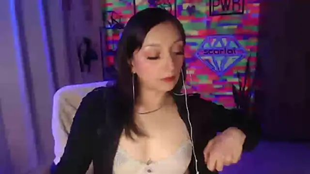 ScarlatSultry online show from June 6, 2026, 3:34 am