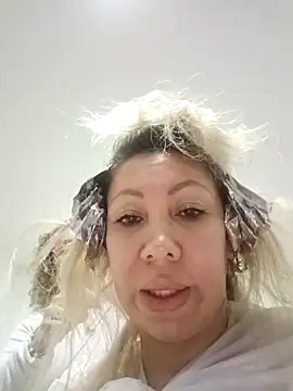 coral smitth online show from November 30, 2025, 7:36 pm