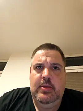 Ronny2510 online show from April 21, 2026, 7:42 pm