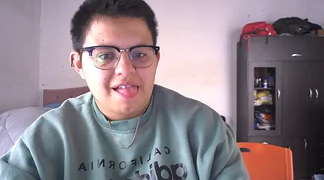 tatsumi nao online show from March 20, 2025, 9:02 pm