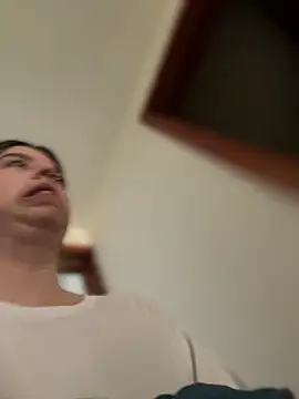 Cloew Marz online show from February 6, 2026, 4:03 pm