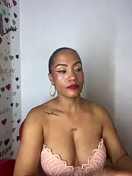 AdelaHaneix online show from November 15, 2025, 3:54 am