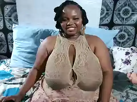Snapshot of Candiyliciousxx chatting on May 19, 2026, 2:46 pm Candiyliciousxx online show from May 19, 2026, 2:46 pm