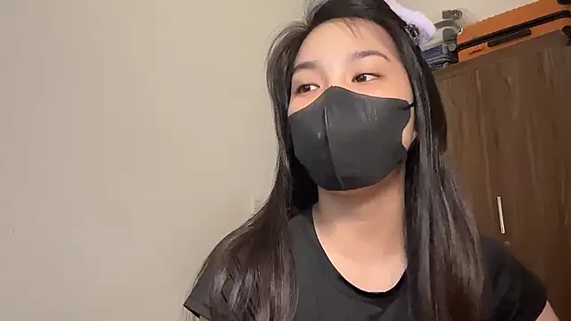 Lilisa miu online show from October 7, 2025, 3:46 pm