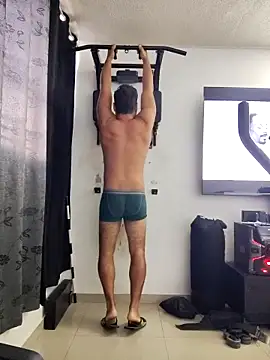 Snapshot of LatinMar chatting on February 11, 2026, 12:38 pm LatinMar online show from February 11, 2026, 12:38 pm