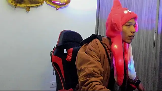 Snapshot of TommyGun_22 chatting on December 30, 2024, 1:48 am TommyGun 22 online show from December 30, 2024, 1:48 am