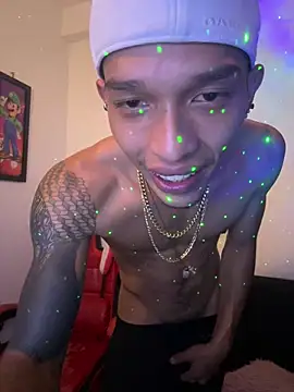 Snapshot of TommyGun_22 chatting on March 6, 2025, 6:08 am TommyGun 22 online show from March 6, 2025, 6:08 am