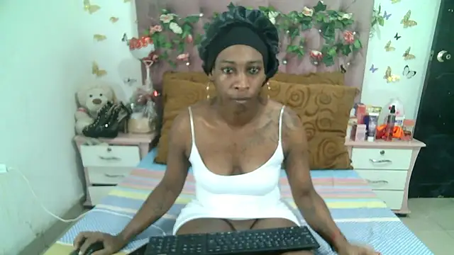 Snapshot of ValeriaTsx chatting on November 21, 2025, 3:22 pm ValeriaTsx online show from November 21, 2025, 3:22 pm