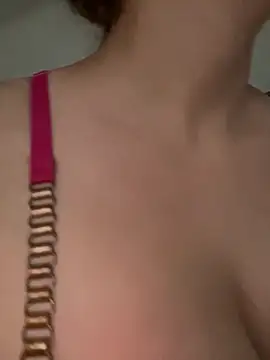 lolitalamasbonita01 online show from October 28, 2025, 6:51 pm