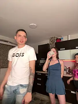 Snapshot of samantha_kevin chatting on February 17, 2026, 3:59 am samantha kevin online show from February 17, 2026, 3:59 am