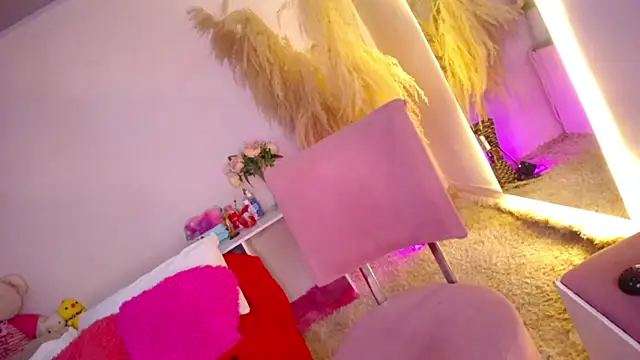 SOFIA BENNETX online show from January 11, 2025, 5:20 am