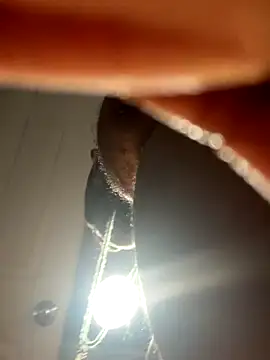 ChiRaqb8 online show from December 13, 2025, 8:37 pm