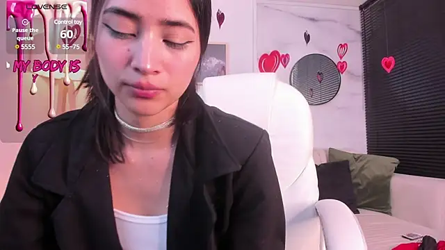 lara madisson online show from February 11, 2025, 12:17 am