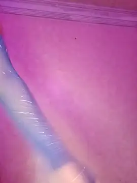 ---sophia--- online show from December 20, 2025, 8:33 pm