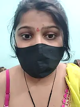 Snapshot of Hotty-simran chatting on October 3, 2025, 4:47 am Hotty-simran online show from October 3, 2025, 4:47 am