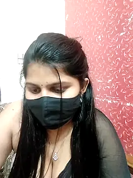 Snapshot of Hotty-simran chatting on March 11, 2025, 10:40 am Hotty-simran online show from March 11, 2025, 10:40 am