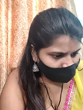 Snapshot of Hotty-simran chatting on September 9, 2025, 4:44 am Hotty-simran online show from September 9, 2025, 4:44 am