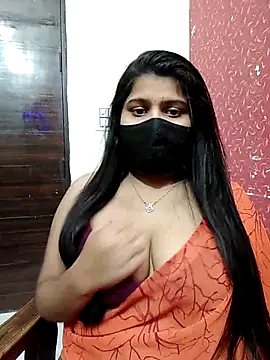 Snapshot of Hotty-simran chatting on March 5, 2025, 10:11 am Hotty-simran online show from March 5, 2025, 10:11 am