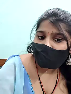 Snapshot of Hotty-simran chatting on September 24, 2025, 5:03 am Hotty-simran online show from September 24, 2025, 5:03 am