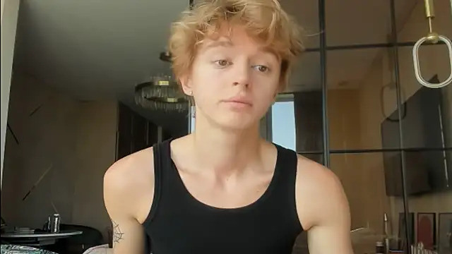 agelandreww online show from May 21, 2026, 6:11 am