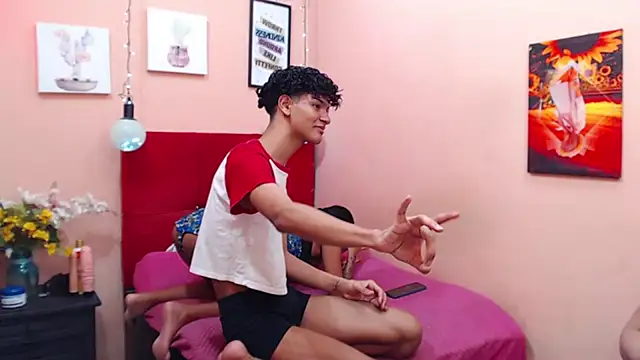 sex twinks online show from January 26, 2025, 7:20 pm