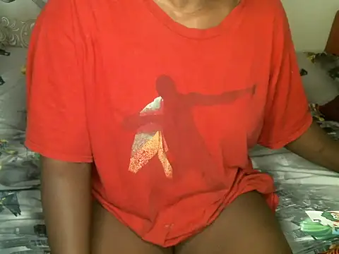 Snapshot of Blackqueen341 chatting on July 19, 2026, 2:42 am Blackqueen341 online show from July 19, 2026, 2:42 am