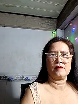 phnz online show from November 23, 2025, 1:32 pm