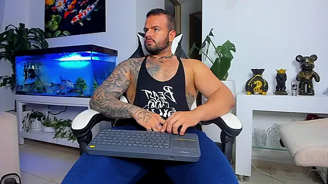 Johnnygrayson1 online show from September 29, 2025, 11:21 pm