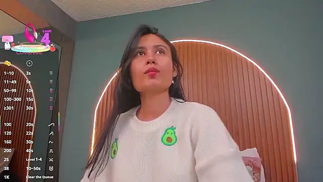 NayeCloud online show from January 8, 2026, 3:34 am