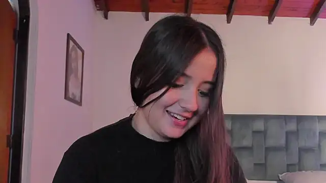 Sabrina Lennox online show from April 14, 2026, 1:21 am